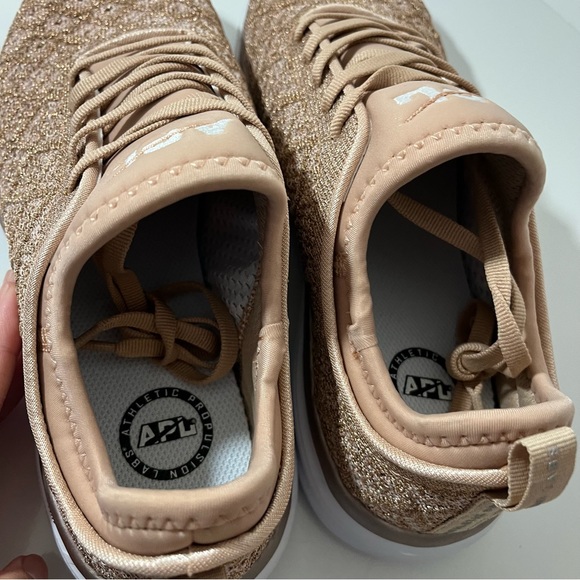 APL Techloom Phantom Rose Gold 8.5W - Picture 2 of 10